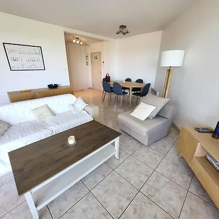 T2 Avec Terrasse, 500m De La Plage, - Fr-1-92-896