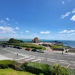 Apartment T2 Avec Terrasse, 500m De La Plage, - Fr-1-92-896 *