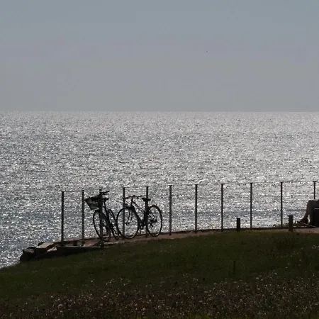 T2 Avec Terrasse, 500m De La Plage, - Fr-1-92-896 * Les Sables-d'Olonne