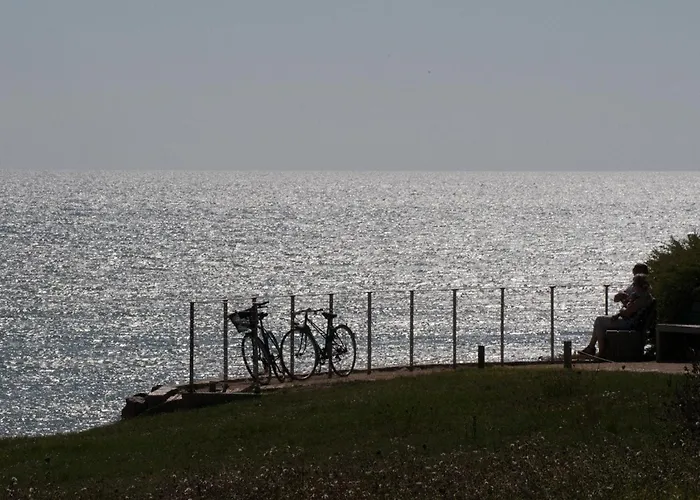 T2 Avec Terrasse, 500m De La Plage, - Fr-1-92-896 公寓